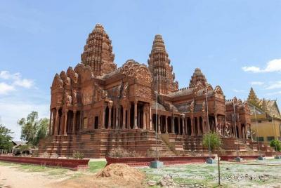 Private Prasith and Reap Temples Day Trip from Phnom Penh Private Prasith and Reap Temples Day Trip from Phnom Penh