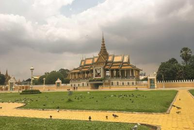 A Day Trip - Phnom Penh Historical Sites Sightseeing with Tour Gu A Day Trip - Phnom Penh Historical Sites Sightseeing with Tour Gu