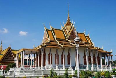 Phnom Penh Royal Palace, Silver Pagoda, and Tuol Sleng Genocide M Phnom Penh Royal Palace, Silver Pagoda, and Tuol Sleng Genocide M