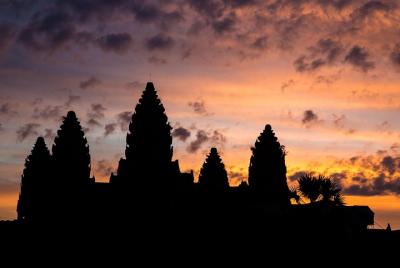 Angkor Wat Sunrise Small Group Tour from Siem Reap Angkor Wat Sunrise Small Group Tour from Siem Reap