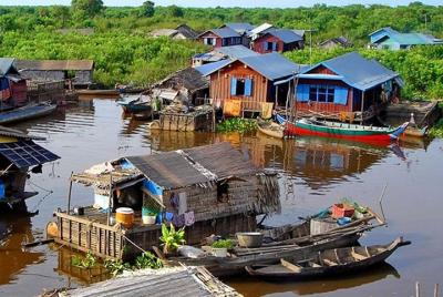Kompong Phluk and Tonle Sap Lake Cruising Tour from Siem Reap