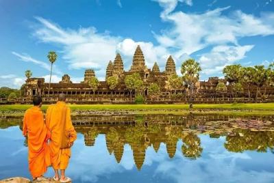 Angkor Wat Small Group Tour from Siem Reap with French Speaking G