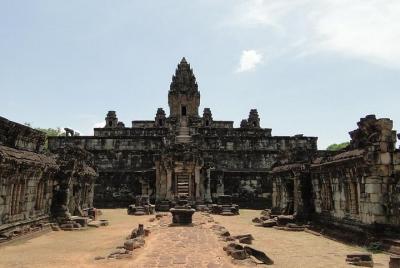 Rolous Group and Floating Village Tour  Rolous Group and Floating Village Tour