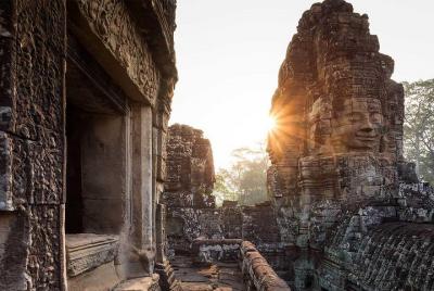 Bayon Bayon's Golden Hour (Half Day Cycling Tour)