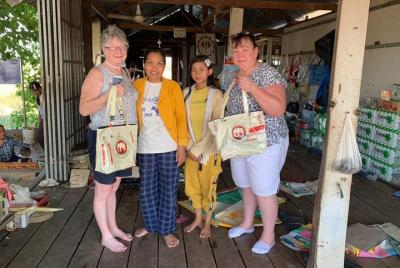Turn Recycled Cement Bag into Fashionable Bag with Local Seamstre Turn Recycled Cement Bag into Fashionable Bag with Local Seamstre