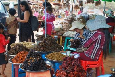 Street Food Evening Private Tour in Siem Reap Street Food Evening Private Tour in Siem Reap