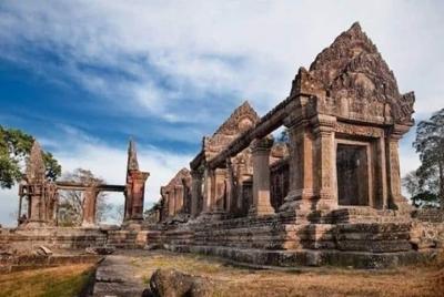 1 Day- Prah Vihear & Koh Ker & Beng Mealea from Siem Reap 1 Day- Prah Vihear & Koh Ker & Beng Mealea from Siem Reap