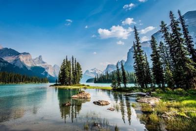 Jasper National Park Tour: Maligne Valley, Medicine Lake and Spir Jasper National Park Tour: Maligne Valley, Medicine Lake and Spir