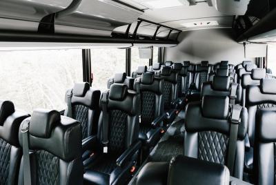 Shared Departure Transfer: Alberta Hotels to Calgary Airport Shared Departure Transfer: Alberta Hotels to Calgary Airport