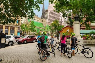 3Hr Montreal City Bike Tour with regular or electric bikes, Beer 