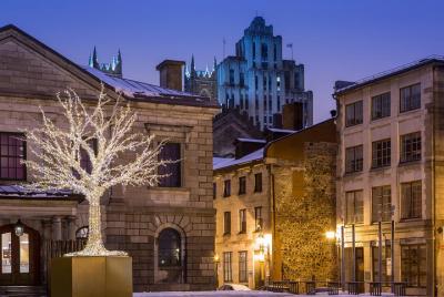 Christmas Walking Tour in Old Montreal Christmas Walking Tour in Old Montreal