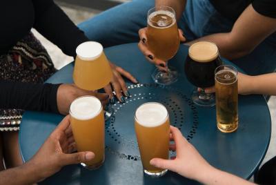 3 Hours Walking Beer Tour in St. Catharines 3 Hours Walking Beer Tour in St. Catharines