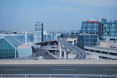 Private Transfer: Niagara Falls, ON to Pearson Int’l Airport (YYZ) Private Transfer: Niagara Falls, ON to Pearson Int’l Airport (YYZ)