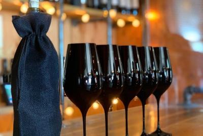 Black Glass Wine Tasting Black Glass Wine Tasting