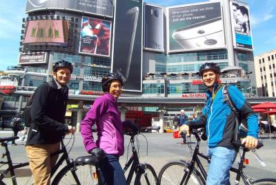 Downtown Toronto Bike Tour Downtown Toronto Bike Tour
