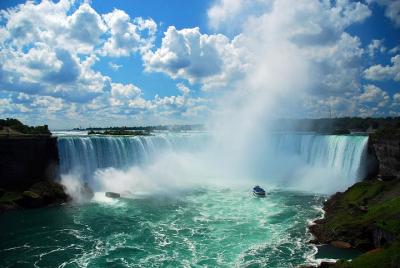 Private tour to Niagara Falls and Niagara-on-the-Lake (from Toron Private tour to Niagara Falls and Niagara-on-the-Lake (from Toron