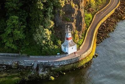 Cycling the Seawall: A relaxing audio tour cycle along the Stanle Cycling the Seawall: A relaxing audio tour cycle along the Stanle