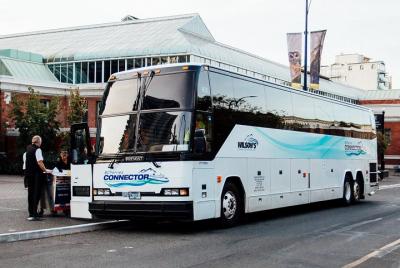 Coach Transfer from Vancouver International Airport to Downtown V