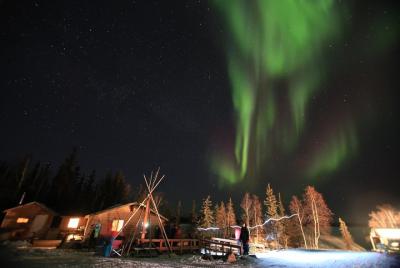 Yellowknife Northern Lights Tour Winter 4 Days 3 Nights Budget Yellowknife Northern Lights Tour Winter 4 Days 3 Nights Budget