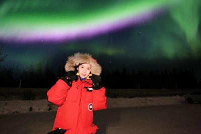 Yellowknife things to do Aurora viewing by bus (Aurora Hunting) 黄