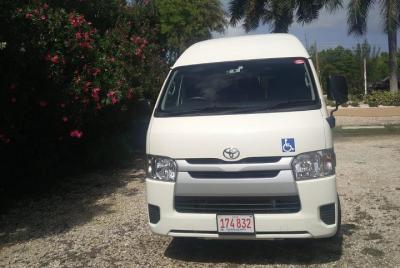Airport Transfers to North Side Accommodation (GCM Grand Cayman)