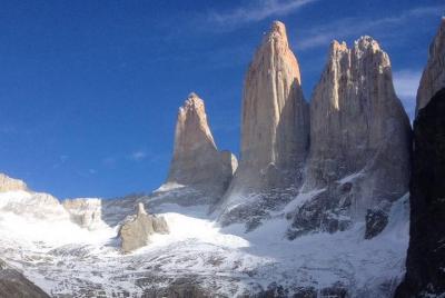 Full-Day Torres del Paine Mountains Advanced Hike Full-Day Torres del Paine Mountains Advanced Hike