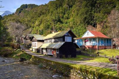 Peulla Full Day Tour from Puerto Varas Peulla Full Day Tour from Puerto Varas