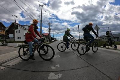 Bike Tour in Punta Arenas, 100% local tour. Bike Tour in Punta Arenas, 100% local tour.