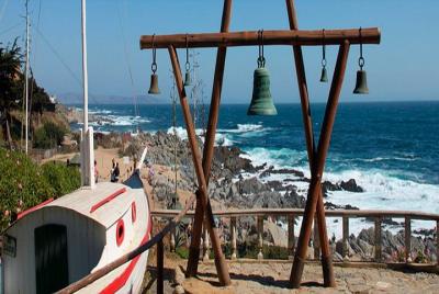 Private Shore Excursion from San Antonio: Discover Isla Negra & Matetic Winery Private Shore Excursion from San Antonio: Discover Isla Negra & Matetic Winery