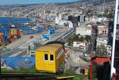 Santiago: Full day tour to Valparaiso and Viña del Mar city Santiago: Full day tour to Valparaiso and Viña del Mar city