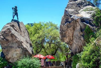 Departure Private Transfers : Santiago to Santiago Airport SCL in