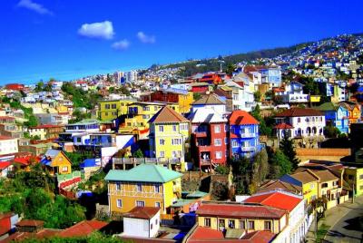 Walking through Valparaiso Walking through Valparaiso