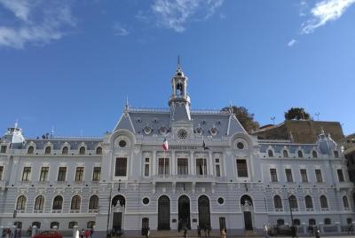 Valparaíso REAL city tour INCLUDES LUNCH AND BOAT TRIP. Valparaíso REAL city tour INCLUDES LUNCH AND BOAT TRIP.