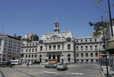 Discover the treasures of Valparaiso with a local Discover the treasures of Valparaiso with a local