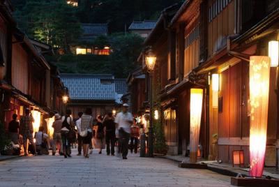 Guided Night Tour to Feel the Samurai Culture in Kanazawa Guided Night Tour to Feel the Samurai Culture in Kanazawa