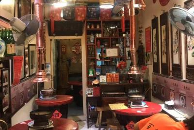 Beijing Qianmen Night Walking Tour（foodie）