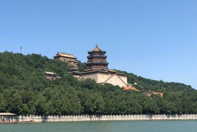 Half-Day Private Guided Tour to Summer Palace by Metro