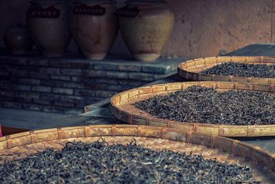 Private 3 Hours Chengdu Local Tea Market Visit (Whole-sales Marke