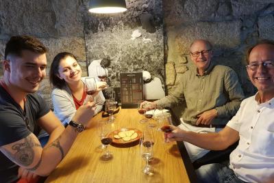 3-hour Port Wine Tasting Tour With 10 Tastings 3-hour Port Wine Tasting Tour With 10 Tastings