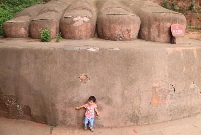 5-Day Private Tour from Chongqing to Chengdu 5-Day Private Tour from Chongqing to Chengdu