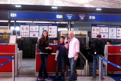 Private Departure Transfer: Hotel to Chongqing Chaotianmen Cruise