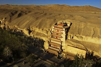 1-Day Dunhuang Tour to Crescent Lake,Mogao Grottoes and Shazhou Night Market 1-Day Dunhuang Tour to Crescent Lake,Mogao Grottoes and Shazhou Night Market
