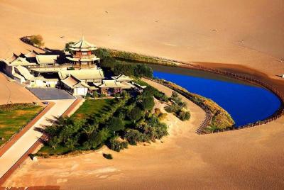 2-Day Private Customized Dunhuang Tour:Mogao Grottoes,Crescent Moon Pool andMore 2-Day Private Customized Dunhuang Tour:Mogao Grottoes,Crescent Moon Pool andMore