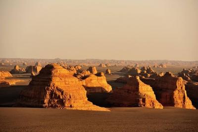 4-Day Private Tour of Dunhuang with Accommodation 4-Day Private Tour of Dunhuang with Accommodation