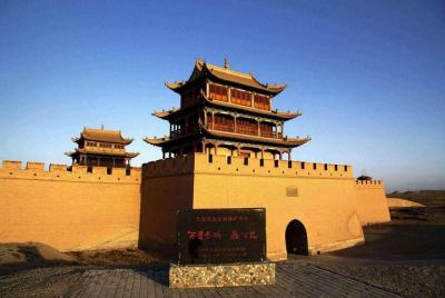 5-Day Private Culture Tour of Dunhuang and Jiayuguan 5-Day Private Culture Tour of Dunhuang and Jiayuguan