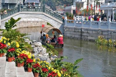 4-Hour Walking Tour To Explore The Old Guangzhou 4-Hour Walking Tour To Explore The Old Guangzhou