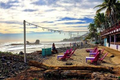 El Salvador StopOver Tour: El Tunco Beach Relaxing Visit El Salvador StopOver Tour: El Tunco Beach Relaxing Visit