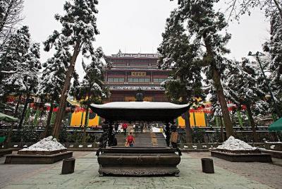 Hangzhou Lingyin Temple Tour  Hangzhou Lingyin Temple Tour