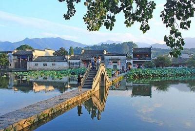 Hongcun Ancient Village Half-Day Private Tour from Huangshan  Hongcun Ancient Village Half-Day Private Tour from Huangshan