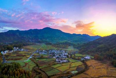 Xidi Ancient Village Half-Day Private Tour from Huangshan  Xidi Ancient Village Half-Day Private Tour from Huangshan